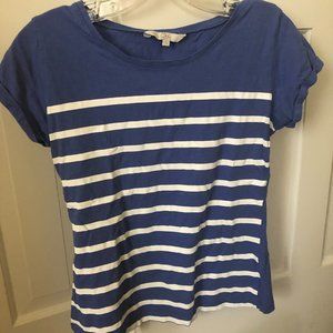 stretchy white striped blue t-shirt